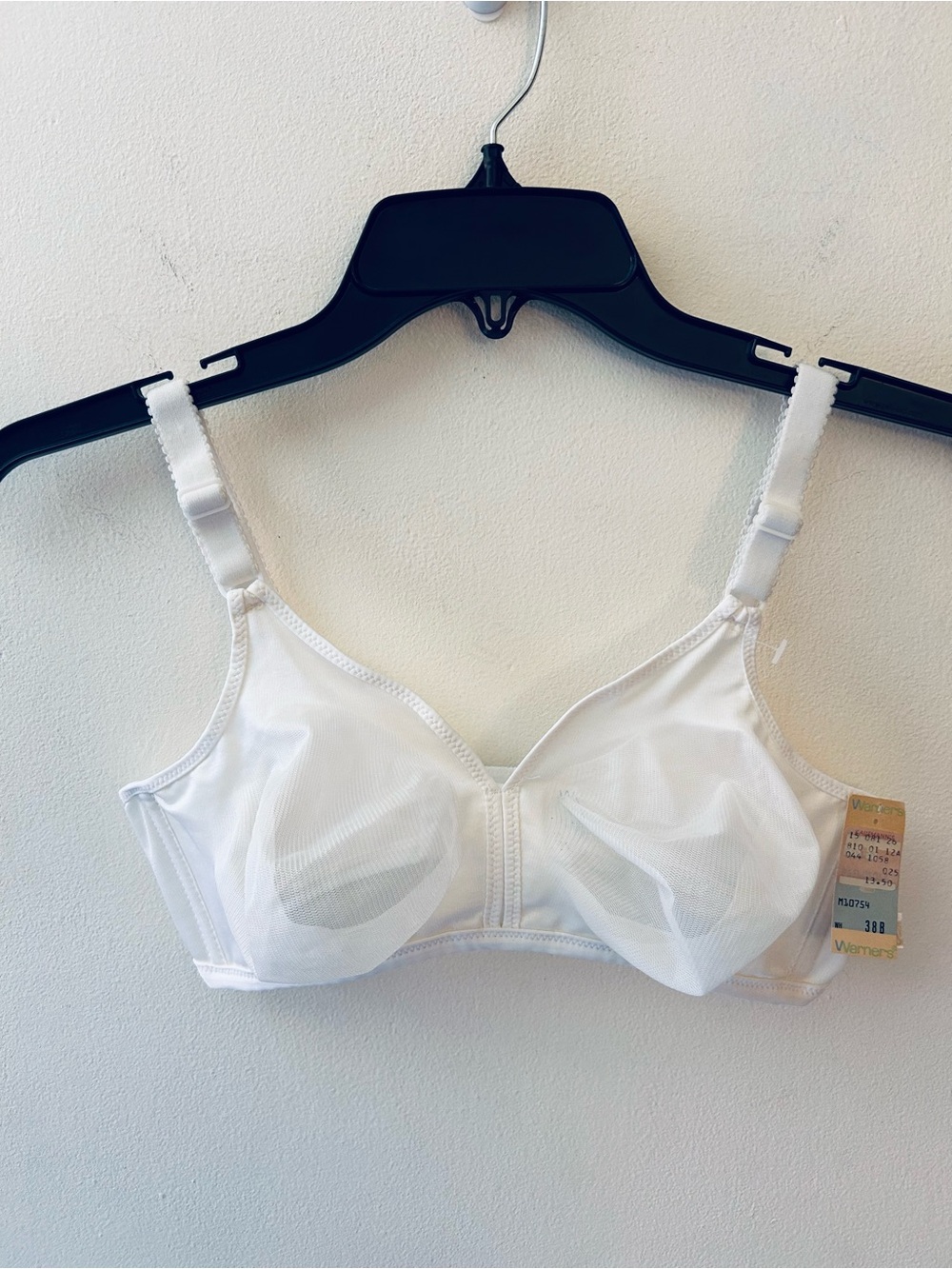 Warner’s Vintage soft cup off white sheer bra size 38B